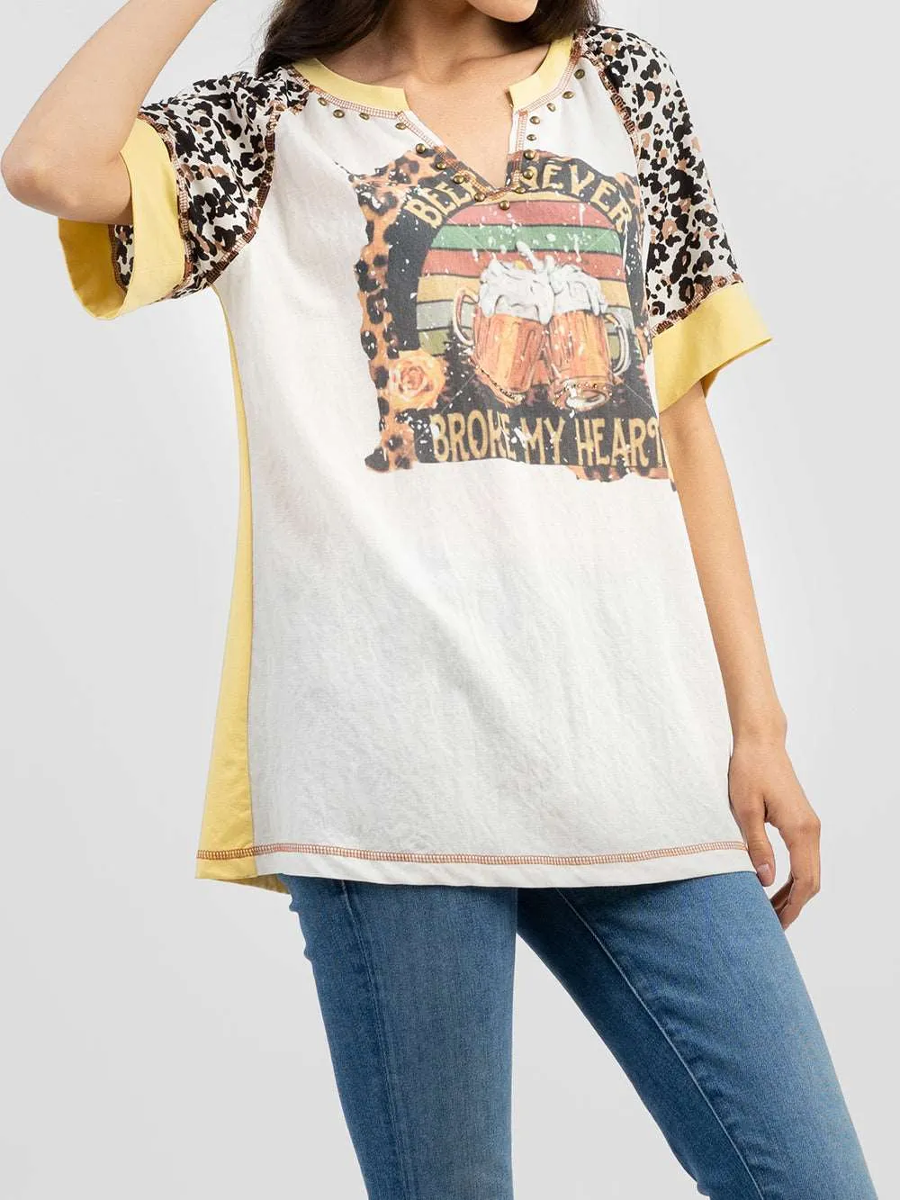 Delila Women Beer Cheering Graphic Leopard V Neck Tee