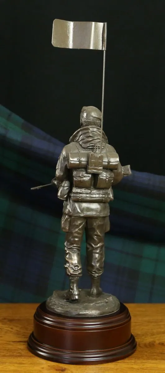 Royal Marines Commando Falklands War Yomper - Bronze A5j